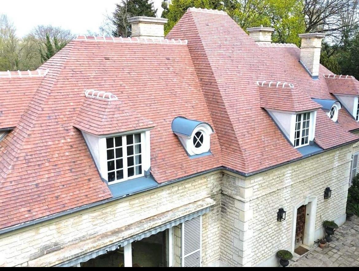 Toiture terminée, maison rénovée et étanchéité assurée